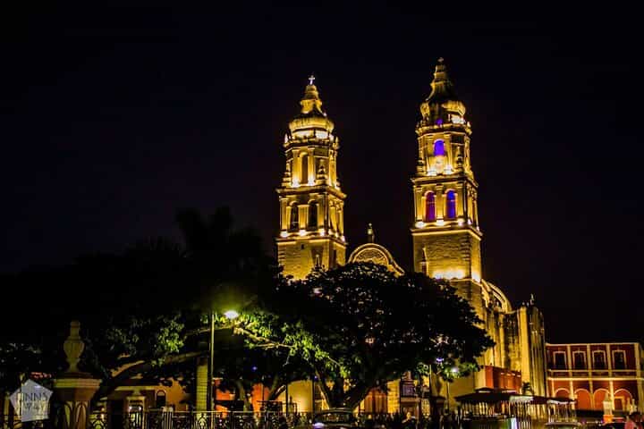 Experience Campeche : evening tour with sunset and typical dinner