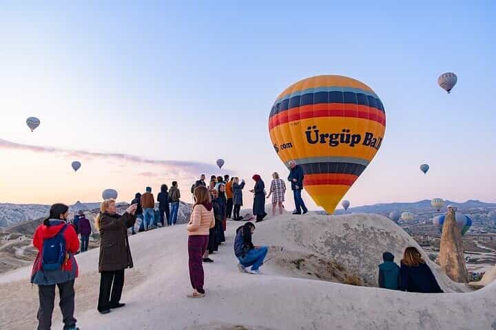 Cappadocia Sunrise Hot Air Balloon Watching Tour w/Transfer
