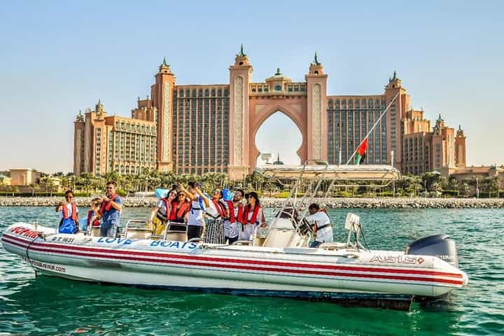 Dubai Marina 75 minutes Speedboat tour + Optional Transport