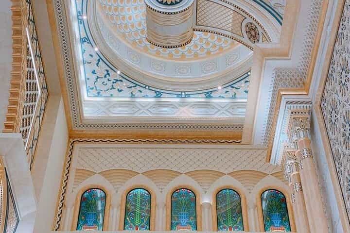 Abu Dhabi: Qasr Al Watan Tour with Private Transportation