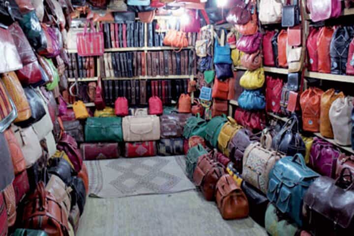 "קניות בסטייל: סיור מודרך בשווקי מרקש"