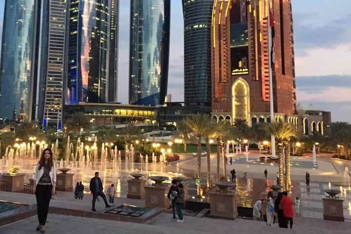 סיור פרטי בעיר אבו דאבי מדובאי