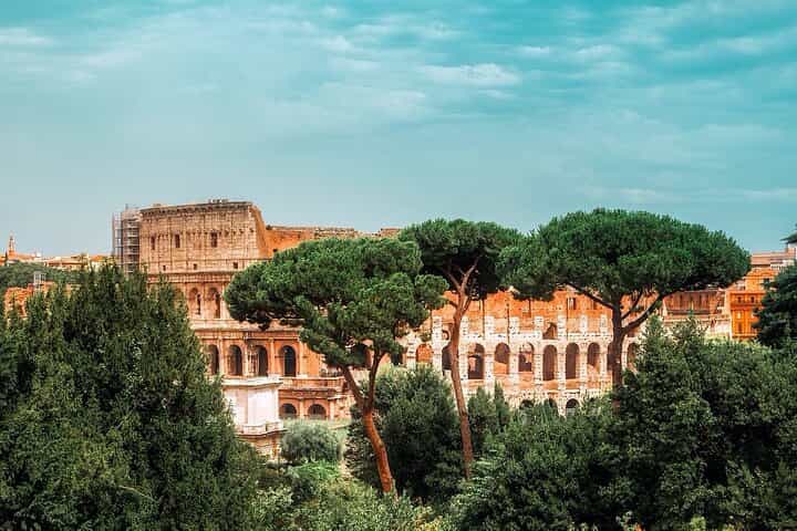 Rome:Colosseum Ticket + 24 hours hop on hop off Pass