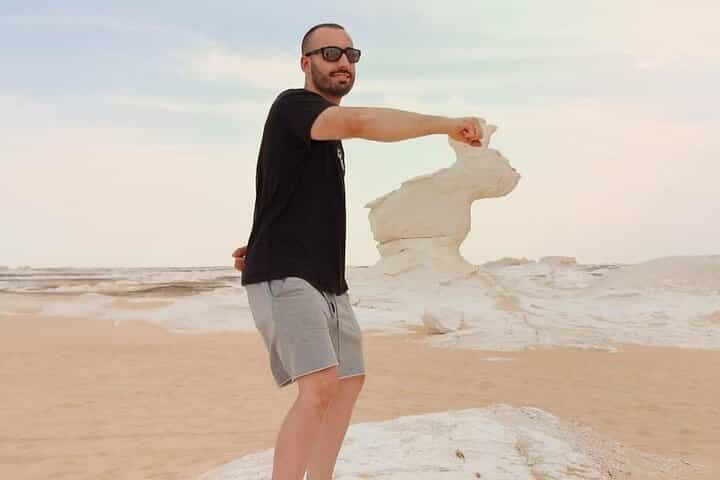 סיור של יומיים לחקר מדבר הלבן הייחודי של קהיר