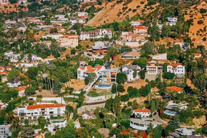 Celebrity Homes Extravaganza: Private Tour in Los Angeles