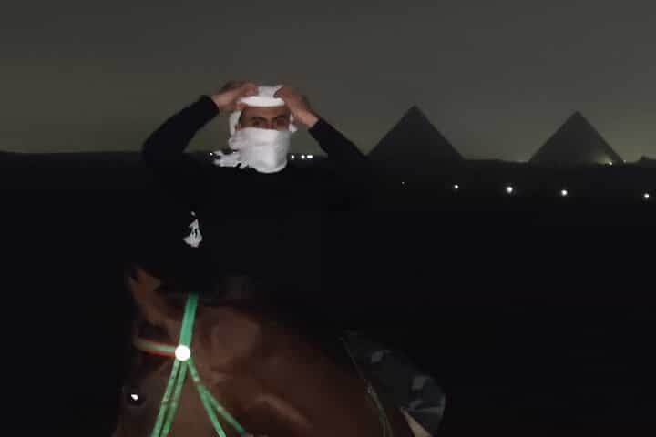 סיור חצי יום לפירמידות בגיזה, סphinx, בתוך הפירמידה, גמלים, ארוחת צהריים