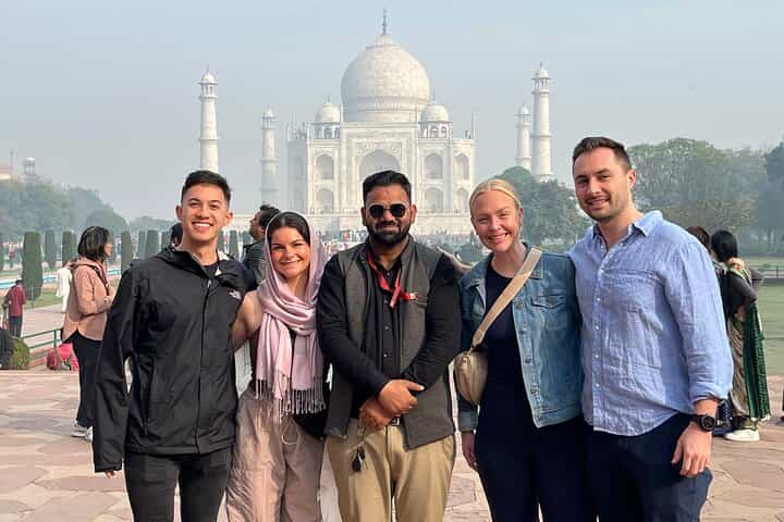 סיור של 3 ימים במשולש המוזהב מדלהי, אגרה וג'ייפור