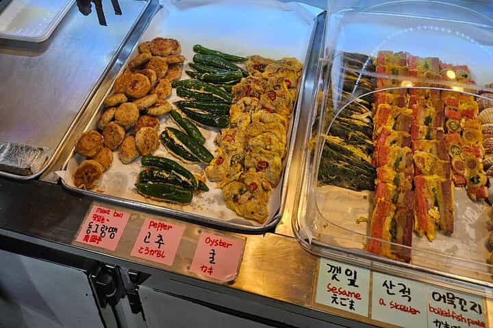 בופה פנקייק בסגנון קוריאני בשוק מסורתי בסיאול