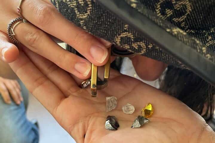 טכנולוגיה פוגשת מסורת - מאחורי הקלעים - בורסה היהלומים של ישראל