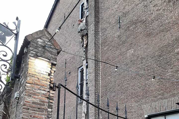 בריחה היסטורית בחוץ בדבנטר