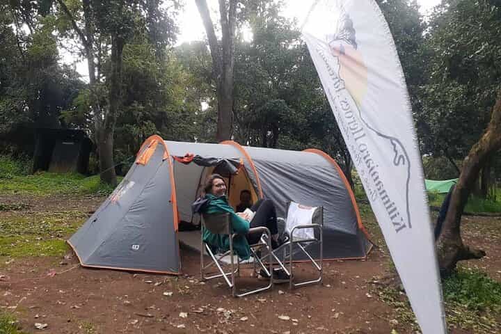 מסלול טיול בן 8 ימים על הר קילימנג'רו דרך רונגאי