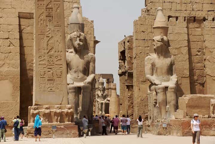 סיור לילה ממרסה אלם במכונית פרטית