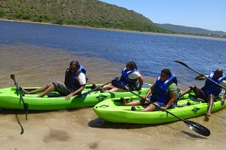 שיט קיאק בסדג'פילד באויוסטרס אג', אזור גן העדן