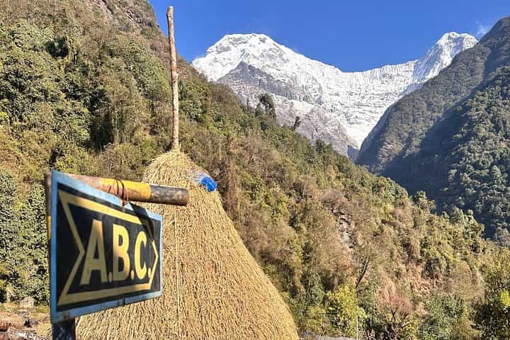 טיול בסיס אנאפורנה פרטי