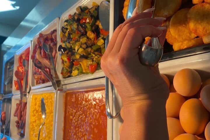 שעתיים של סאפ פרטי בשקיעה עם ארוחת בוקר