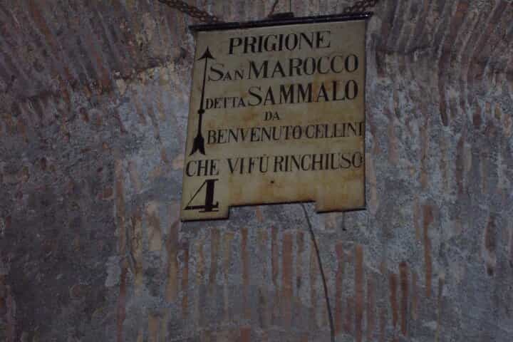 Rome: Tour Castel Sant'Angelo and the Corridor of the Popes