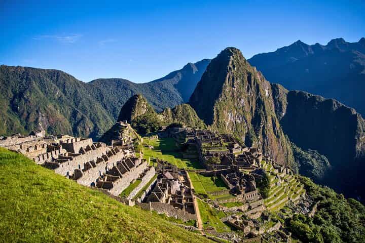 Discover the Inca empire-Machu Picchu-Cusco-Sacred Valley 4 Days