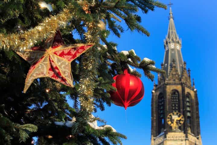 Enchanting Delft Christmas Walk & Historic Market Square