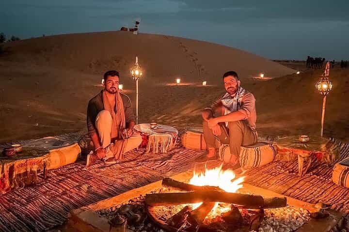 חקור את מרזוגה עם המסעות הבלתי נשכחים שלנו בגמלים