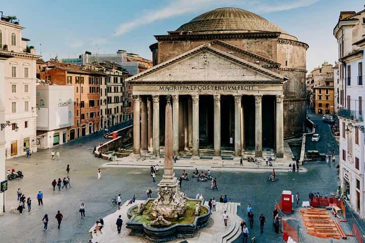 Rome Pantheon, Piazza Navona and Campo di Fiori Walking Tour