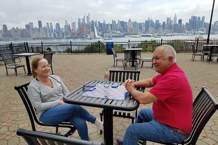 New York Skyline Magic - The Real Skyline With a Real Local