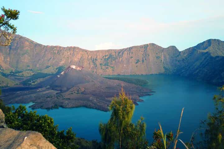Rinjani Hike 3 Days 2 Nights