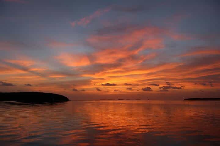 שיט אקולוגי של שעתיים בשקיעה