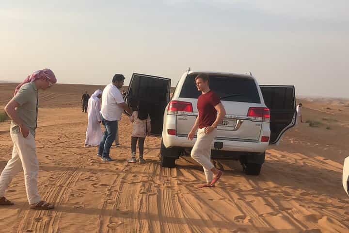 Dubai: VIP Sunset Red Dune Safari, Camel Ride & BBQ Dinner