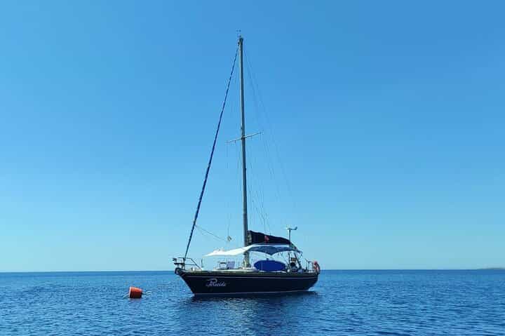 Sailing tour in Syracuse and guided snorkeling - Private