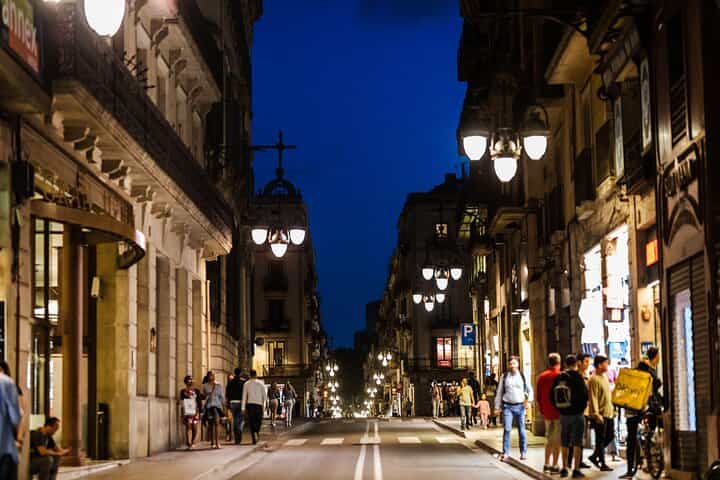 Barcelona: Explore El Born’s Hidden Corners with a Local Host