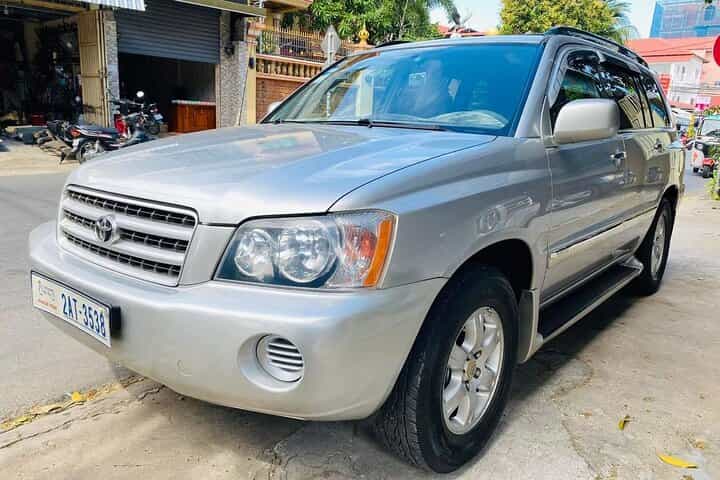 טיול יומי על ידי רכב פרטי מסיאם ריפ לפנום פן