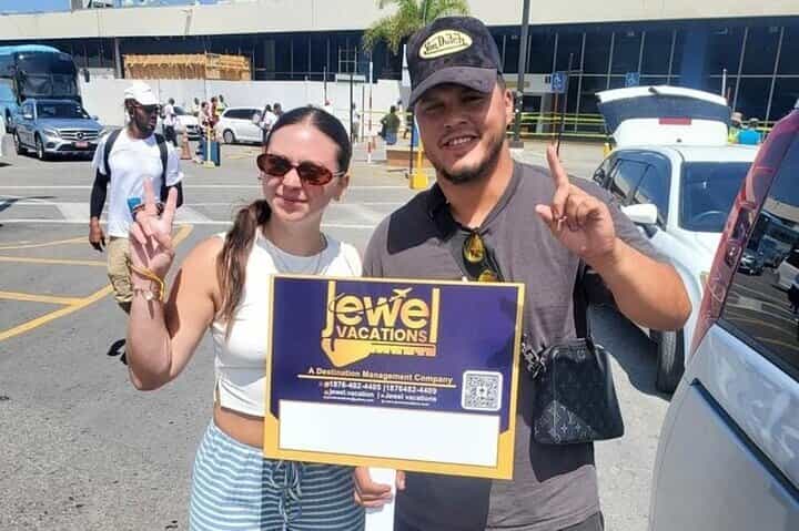 Private Airport and Hotel Transfers: Kingston ↔ Montego Bay 