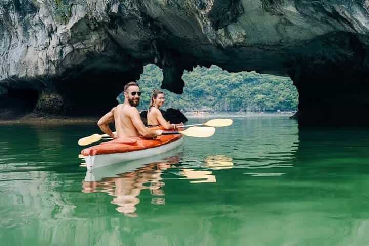 6-Star Cruise Halong Bay 2D1N – The Most Luxurious Experience