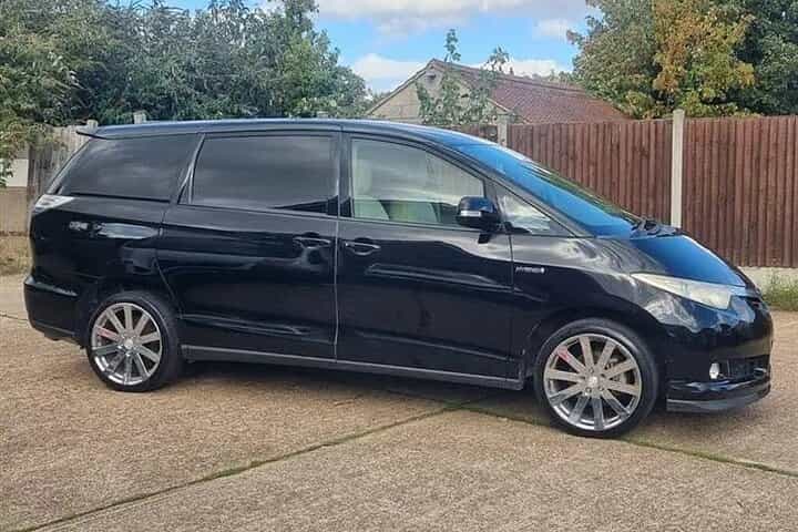 Private Departure from Abu Dhabi to Abu Dhabi Airport AUH