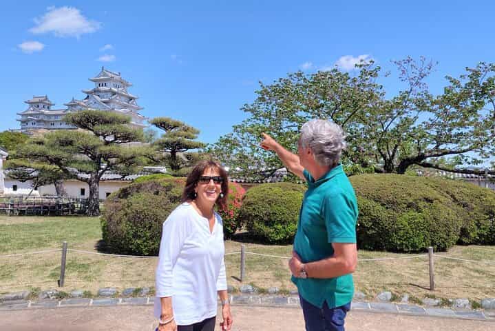 גלה כל פרט בטירת הימג'י - אתר מורשת עולמית ליד אוסקה
