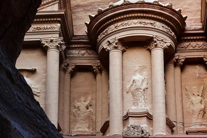 Exclusive Premium Full-Day Journey to Petra & Wadi Rum from Amman