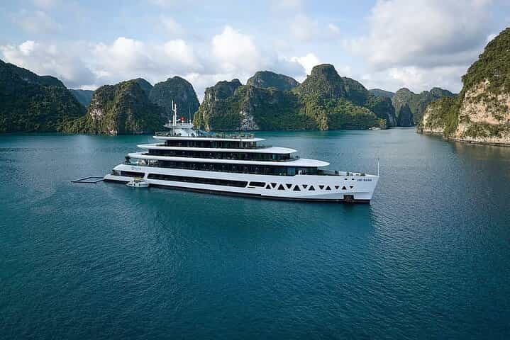 Elite of The Seas 2D1N Luxury VIP Cruise in Halong Bay from Hanoi