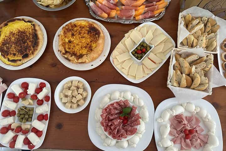 Tuscan Brunch & Organic Wines