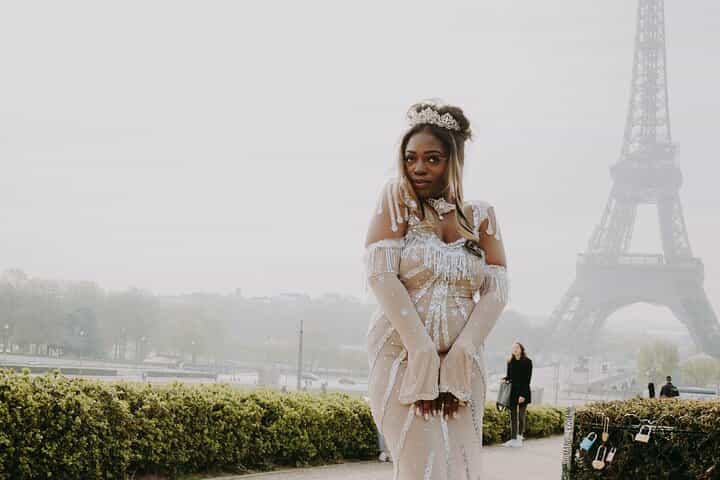 Private Vacation Photoshoot with Photographer in Paris