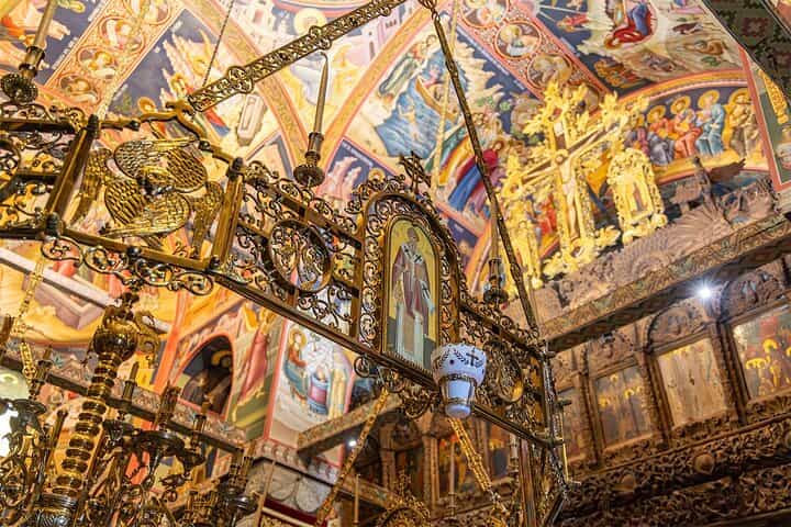 Byzantine Walks: Meteora Monasteries 