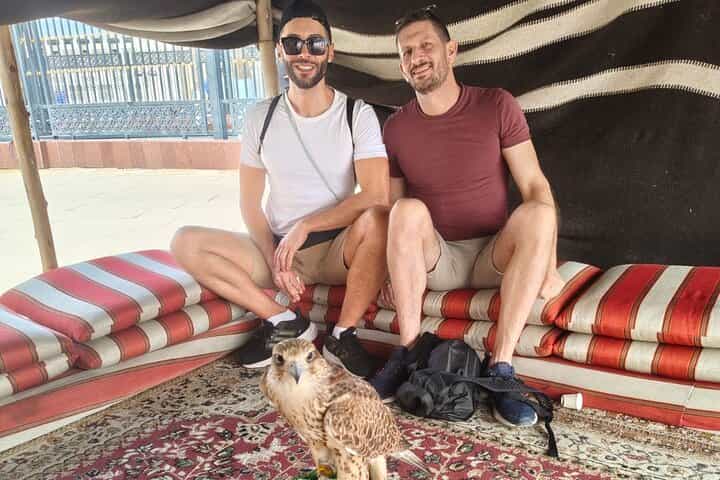 Old Dubai Walking Tour with Private Guide and Local Street Snacks