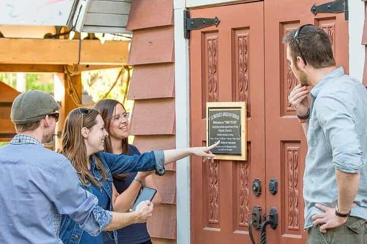 Around the World - Canmore Outdoor Escape Game