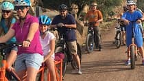 רכיבה של שעתיים על אופניים חשמליים במסלול פיבין (פופולרי)