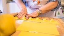 קסרינים: קבוצות קטנות פסטה וטירמיסו עם מאמא בלוקה
