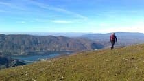 Hike Lake Castle and Good Food!