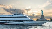 City Cruises NYC: Skyline Dinner Cruise from New Jersey 