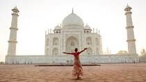 Taj Mahal, Agra Fort, Baby Taj & Mehtab Bagh Private City Tour