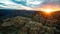 Grand Canyon West Rim - Helicopter Flight- Famous Dream Tour