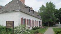 Trois-Rivières Self-Guided Walking Tour and Scavenger Hunt