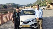 Private Lucknow Arrival Transfer - Airport to Lucknow Hotels drop